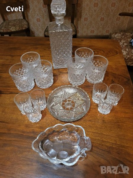 Кристален комплект шише и чаши, снимка 1