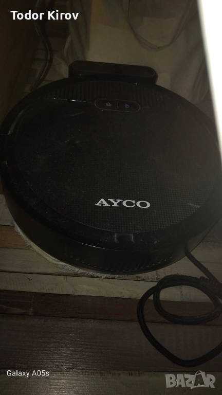 Робот прахосмукачка Айко с функция за бърсане, снимка 1