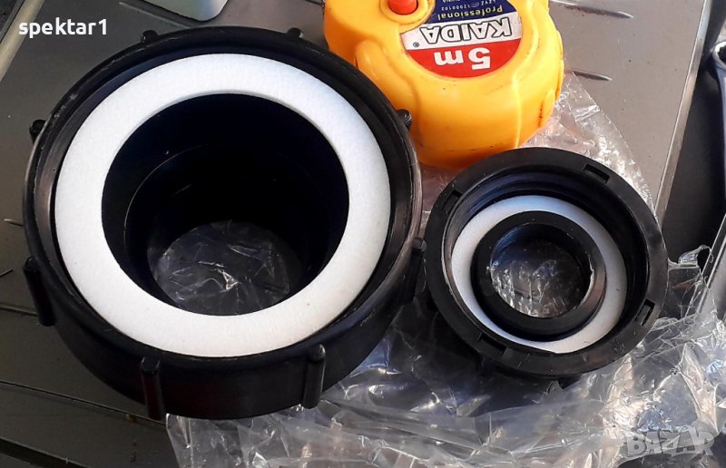 Намалител редукция S100 за пластмасови бидони от един тон и повече до един цол ликвидация, снимка 1