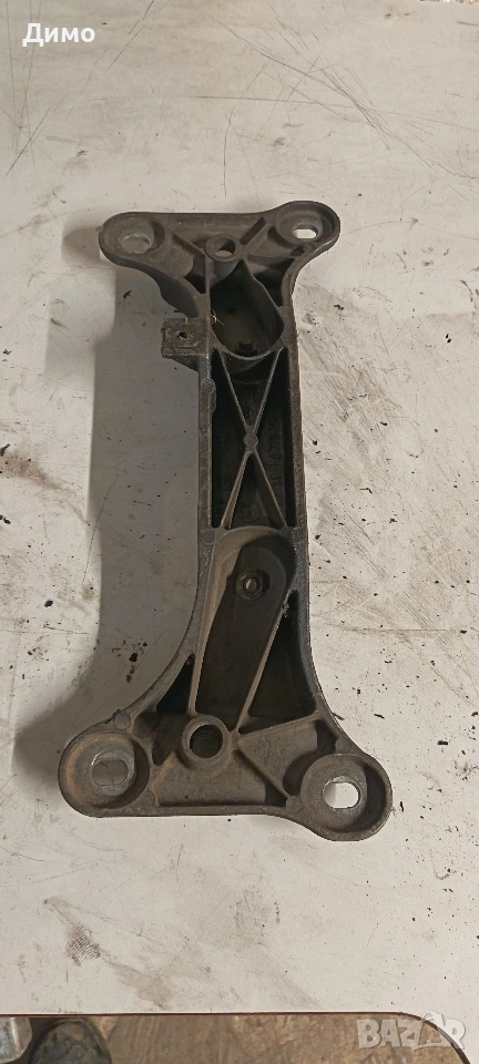 държач магате скоростна кутия бмв е91 320д bmw e91, снимка 1