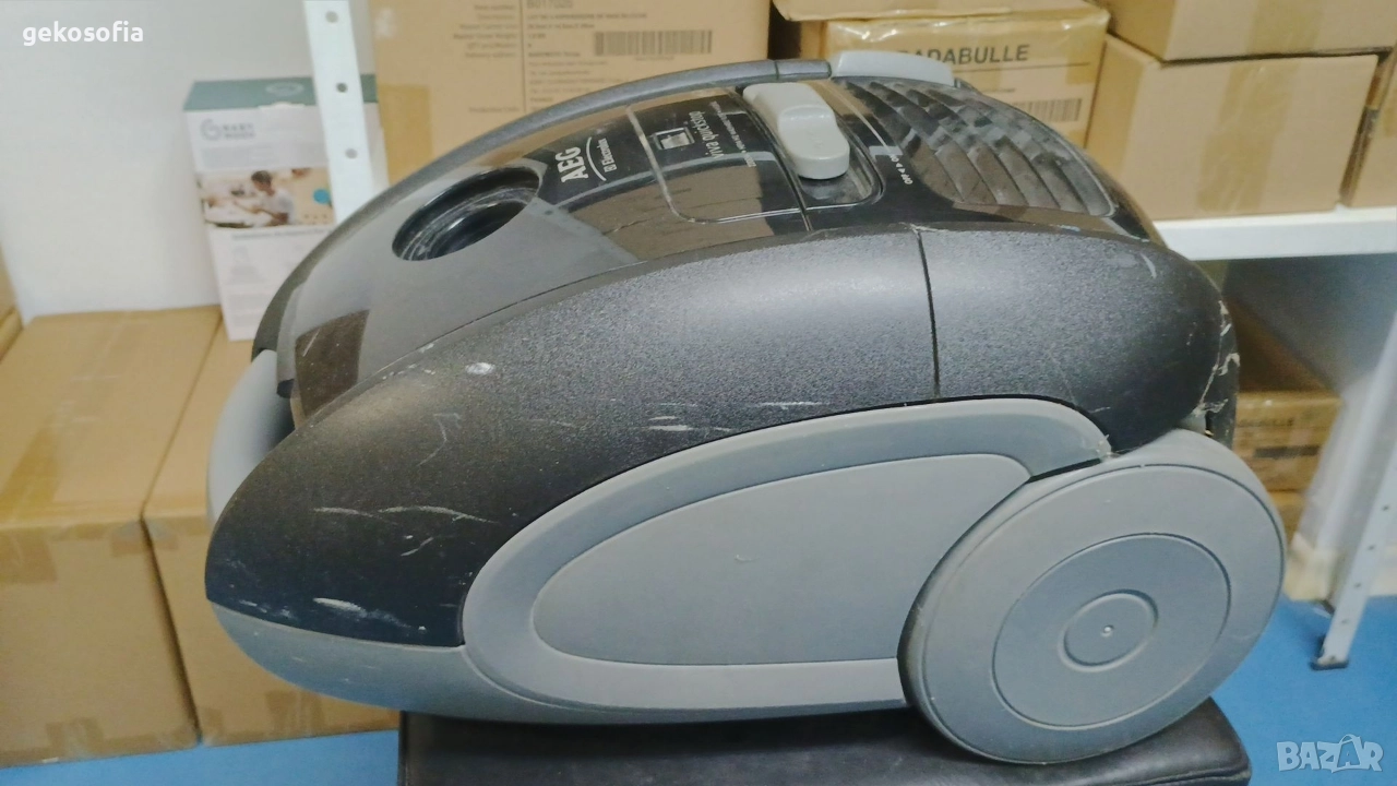 Мощна Прахосмукачка AEG / Electrolux Viva Quick 2200W в мн.добро състояние!, снимка 1