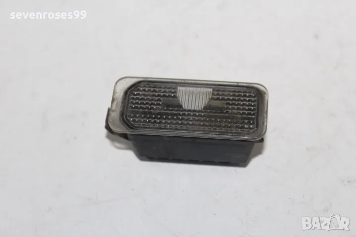 Плафон номер Форд Фиеста 6 2011 1.4tdci 68hp Ford Fiesta 6, снимка 1