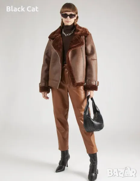 Дамски кожен панталон, снимка 1