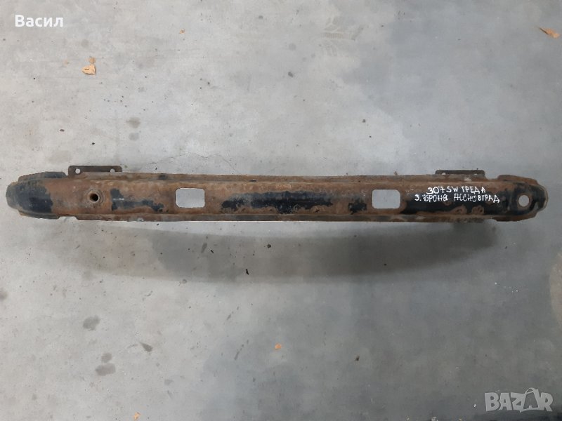 Греда задна броня Peugeot 307 SW ЧЕРНО 1.6 HDI 1.6hdi Пежо 307 СВ Комби ЧЕРНО 1.6 ХДИ 1.6хди pejo, снимка 1