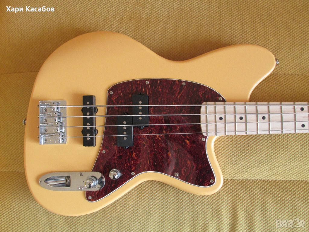 Бас китара Ibanez TMB100M като нова, снимка 1