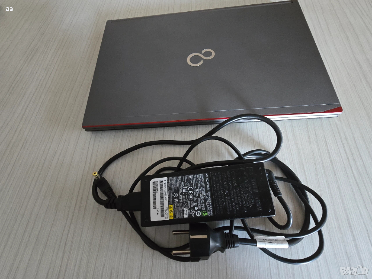 FUJITSU Lifebook E series 756, снимка 1