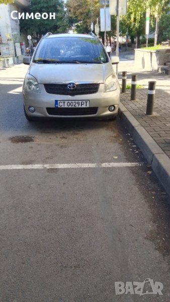 Тойота Корола Версо, снимка 1