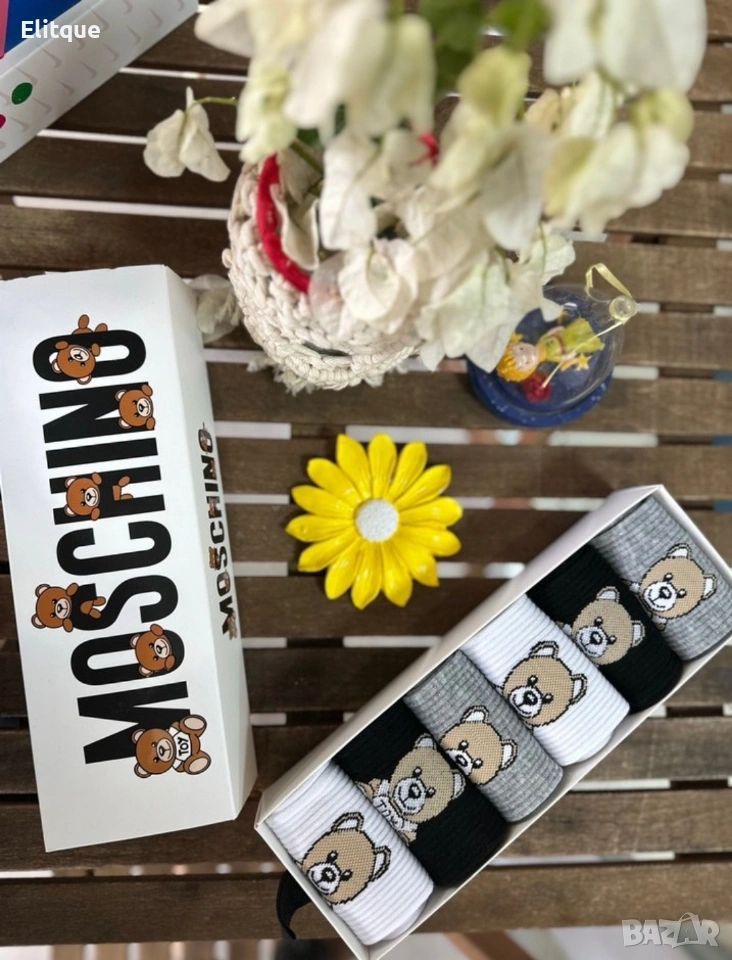 унисекс цветни дълги чорапи в кутия ,6 чифта moschino , снимка 1