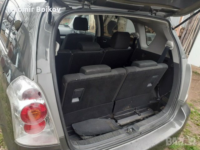 Седалки 3ти ред за Тойота Корола Версо 07г 