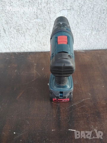 Винтоверт BOSCH 14,4 V-li + батерия 4Ah, снимка 5 - Други инструменти - 52728279