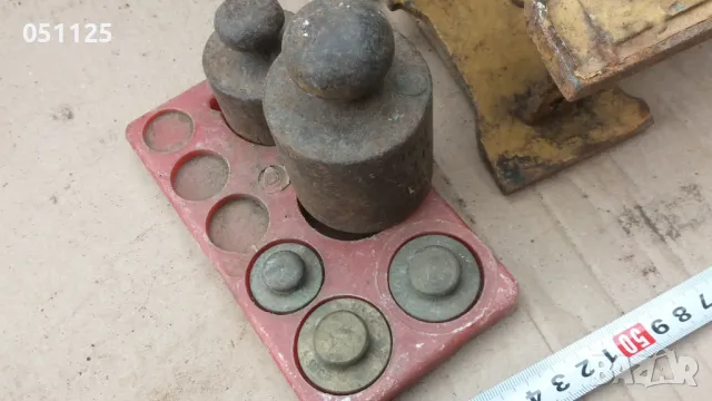 стар кантар везна с тежести , снимка 3 - Антикварни и старинни предмети - 49762109