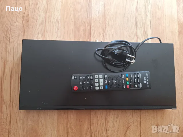 LG BP420 3D Blu-ray Disc плейър, снимка 4 - Плейъри, домашно кино, прожектори - 55770743