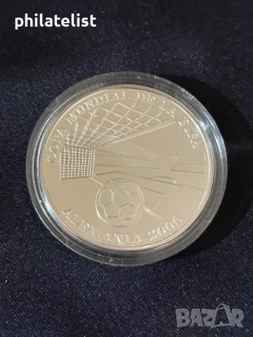 Парагвай 2004 - 1 гуарани - Световно първенство по футбол 2006 сребро, снимка 4 - Нумизматика и бонистика - 55942053
