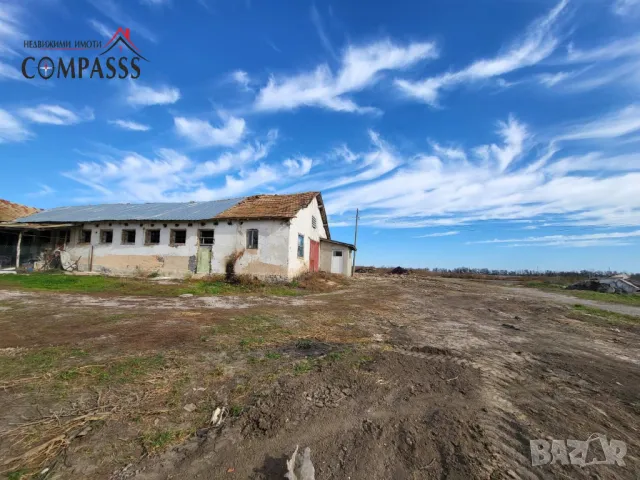 с. Стефан Караджа, обл. Добрич, стопански двор - 42000лв!, снимка 2 - Други - 47842101