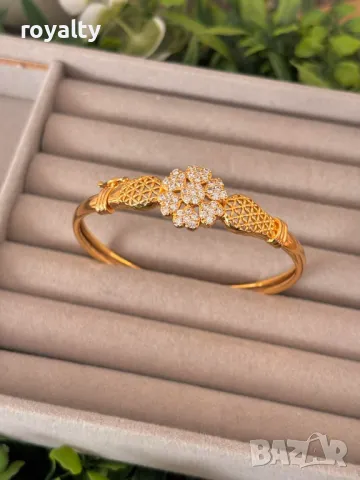 Красиви гривни , снимка 2 - Гривни - 49726804