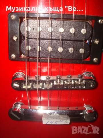 Електрическа китара , снимка 4 - Китари - 52708755