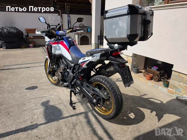 Honda Africa CRF X adv GIVI топ каса за мотоциклет , снимка 9 - Части - 46822630