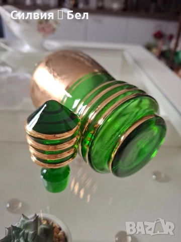 Елегантна Бутилка/декантер с блясък , снимка 5 - Антикварни и старинни предмети - 52220337