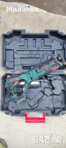 Акумулаторен саблен трион Парксайд, за части , снимка 2 - Други инструменти - 49238761