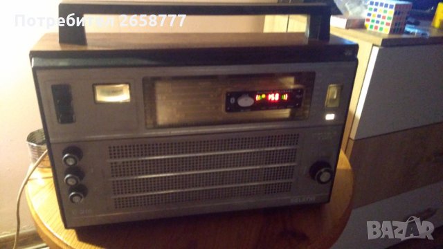 Радио, снимка 2 - Радиокасетофони, транзистори - 34018766