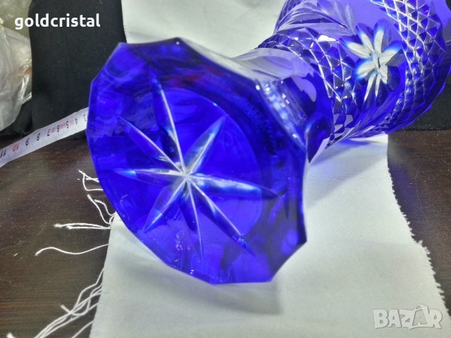 кристална ваза , снимка 4 - Антикварни и старинни предмети - 52267383