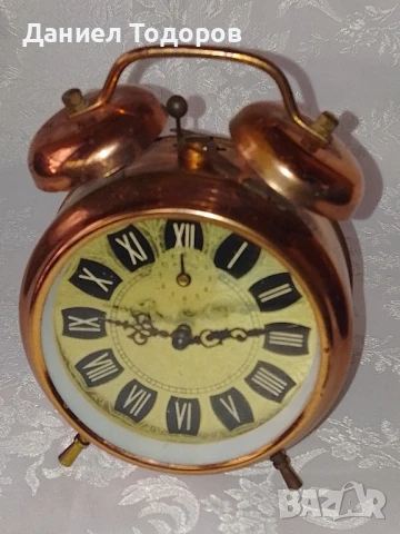 Стар Германски Механичен Будилник - Работи и Звъни с Камбани