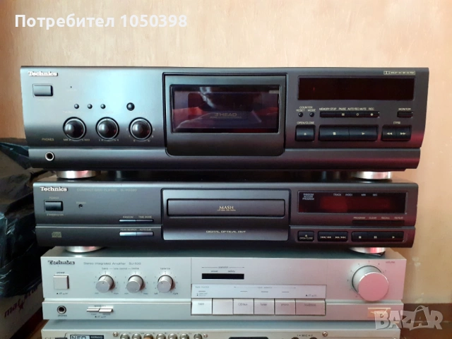 Перфектен сет Technics - Триглав дек - усиловател и сиди плеър