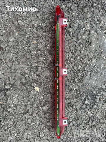 Трети стоп от Фолксваген Туаран 2007г., снимка 4 - Части - 50423328