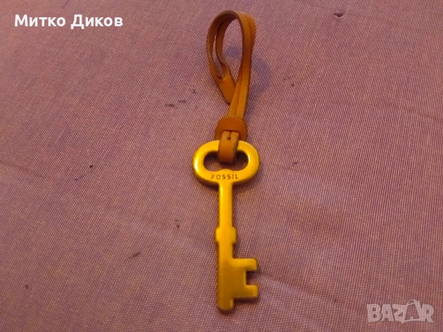 Fossil Марков  нов ключодържател висулка естествена кожа 