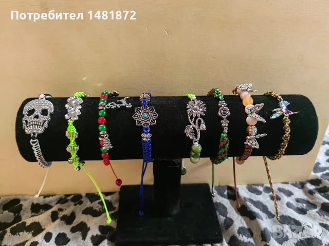 Ръчно плетени гривни , снимка 3 - Гривни - 51312343