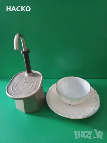 Кафеварка Bialetti Mini Express 100% Оригинална за Едно Кафе + Подарък Чашка с Чинийка, снимка 6 - Кафемашини - 55788292