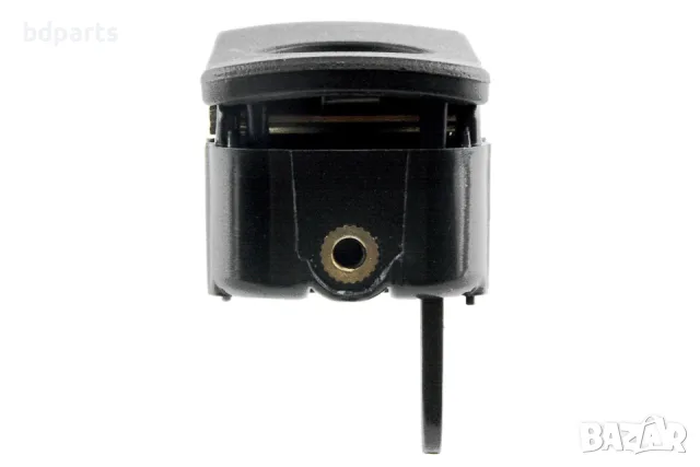 Дръжка за отваряне на жабка AUDI A4 B6 2000-2004, A4 B7 2004-2008, черна, с отвор за ключ,, снимка 4 - Части - 56140949