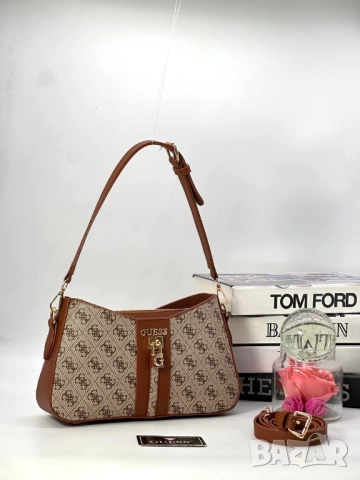 чанти guess 30х16см