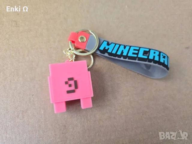 Оригинален ключодържател Minecraft – Прасе (Pig), снимка 3 - Колекции - 56536695