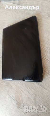 Amazon Kindle 4 с оригинален калъф , снимка 3 - Електронни четци - 51309388