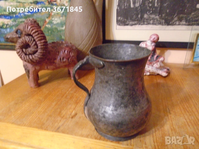 стара бакърена кана, ръчно кована