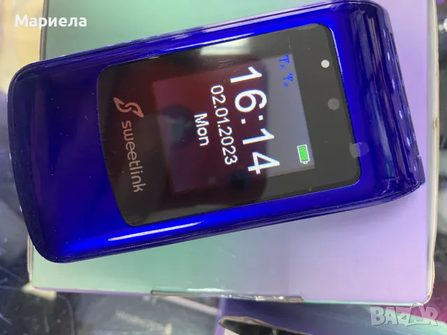 Мобилен Флип Телефон с Големи Бутони / Телефон за Възрастни Хора