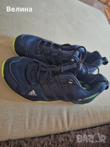 Детски маратонки Adidas Terrex, снимка 3 - Детски маратонки - 56277552