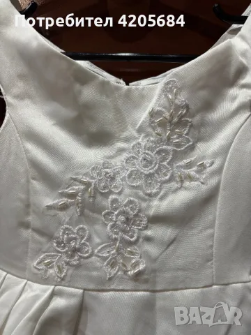 Детска рокля , снимка 5 - Детски рокли и поли - 49091568