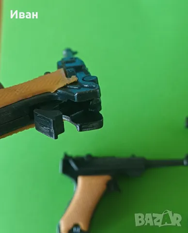 Ретро пистолет от 90-те години , снимка 2 - Колекции - 49652188