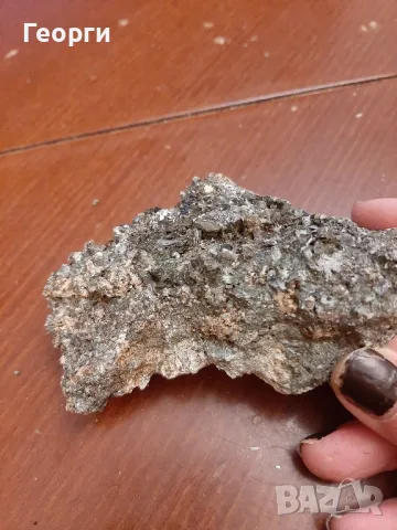 Епидот кристал, снимка 2 - Колекции - 48240433