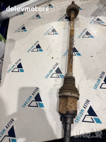 396004652R задна лява полуоска от Dacia Duster 2, 1.5 DCI 116 кс., 4x4 двигател K9K874, 6 ск.