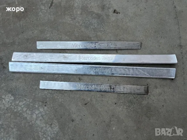 Лайсни за Мерцедес 216, снимка 1