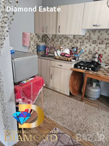 Едноетажна къща в село Долно Ботево, общ. Стамболово, снимка 13 - Къщи - 56127106