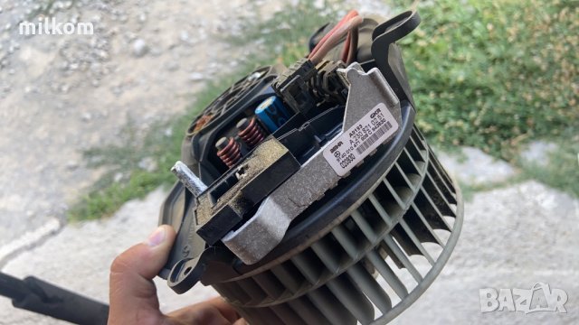 Моторче парно вентилатор мерцедес е класа w211 , снимка 1