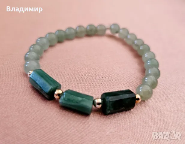 Гривна ръчна изработка със смарагд и зелен авантюрин , снимка 2 - Гривни - 48602022