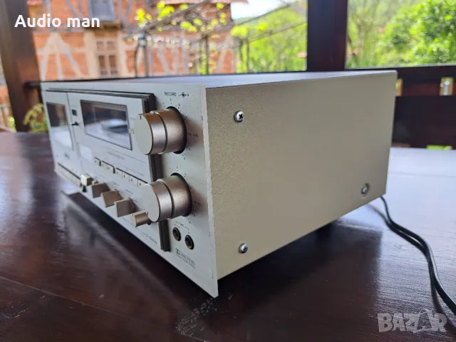 Касетен дек Hitachi D-3300M, снимка 9 - Декове - 50151043