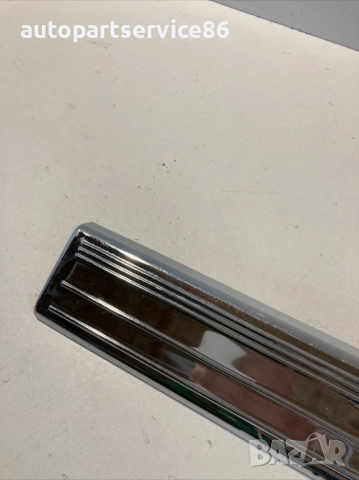 Облицовка на странична стъпка хром задно ляво за Mercedes W220 S500 (2003) A220685935, снимка 3 - Части - 53887263