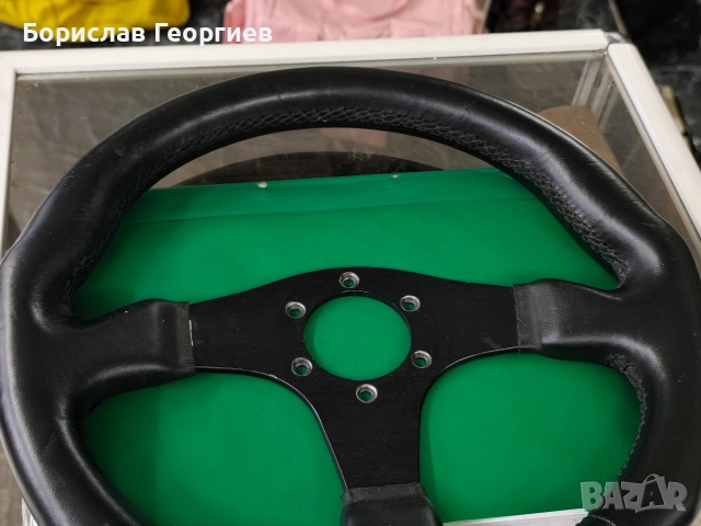 Волан Momo D35 kba 70116 350 mm italy, снимка 2 - Части - 52989736