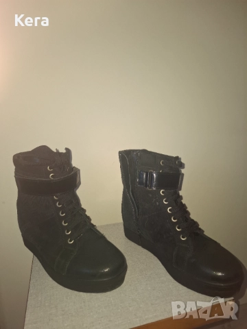 Боти с вътрешна платформа, снимка 3 - Дамски боти - 52935365